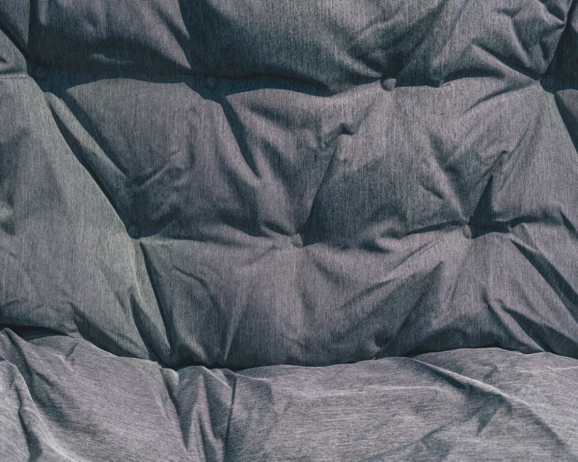 Sardis Lake Sofa
